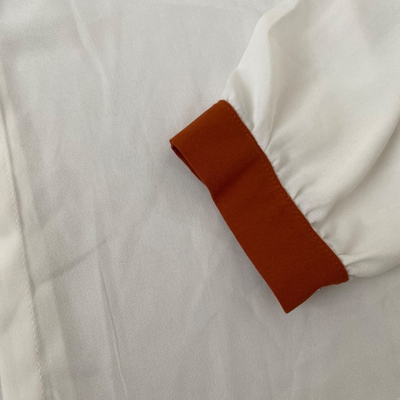 White Blouse With Burnt Orange Collar & Sleeve and Pearl Button - Picture 3 of 5